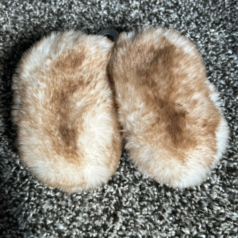 Carter's “Just One You” Bear Faux Fur Baby Booties Size 0
